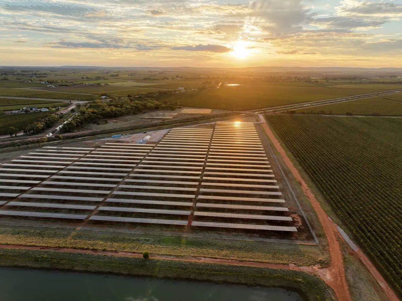 Winemaker completes largest solar farm by an Australian beverage producer