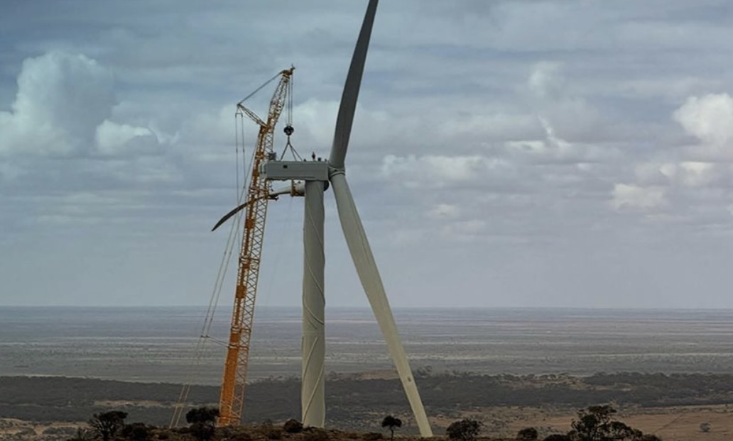 Wind and solar output hit new instantaneous peak in main grid, double that of five years ago