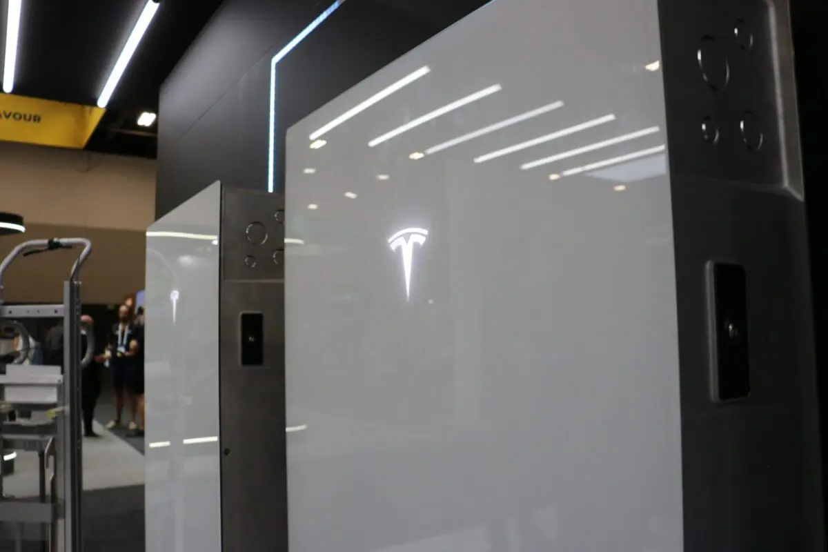 Weather dependent and energy constrained: Nelson urges millions of home batteries to be “scheduled”