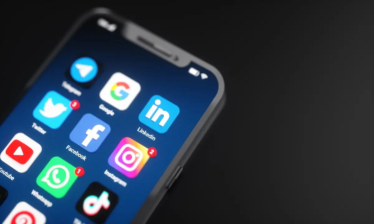 I posted the same solar facts on two social media platforms: One sparked discussion, the other, disinformation