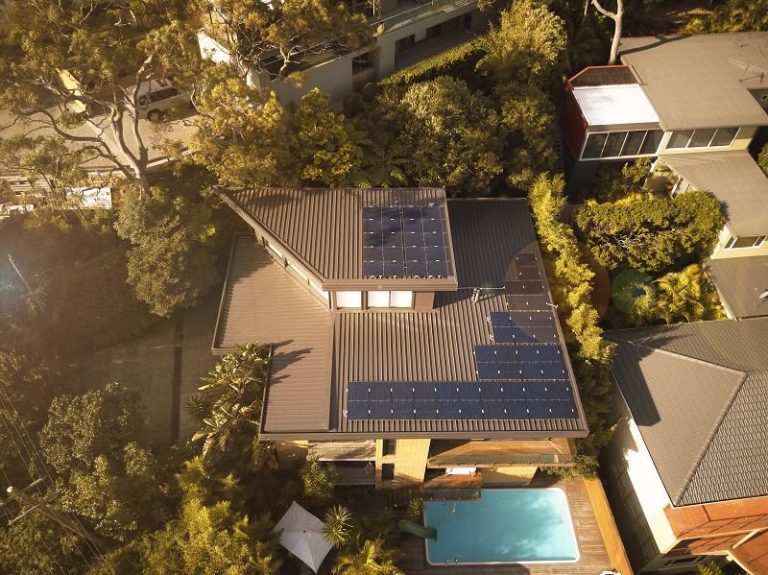Solar giant launches new low-carbon modules and next-gen modular battery