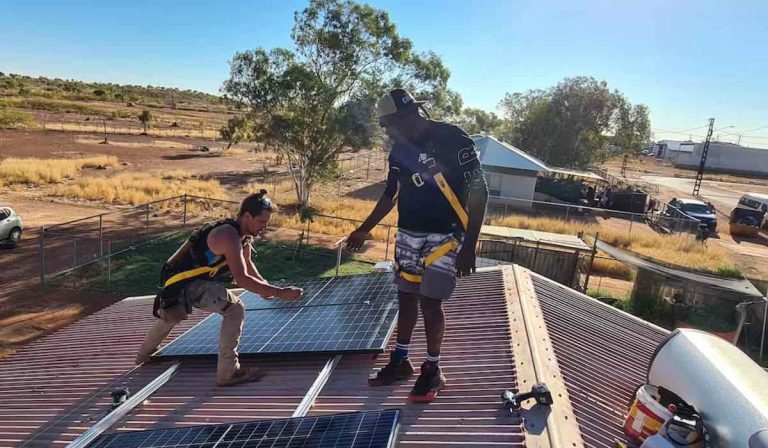 Home buyers willing to pay a premium for houses with rooftop solar