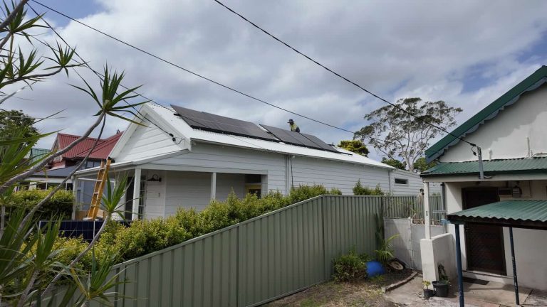 Could the AEMC be “kinda right” about fixed network costs? Late submission lobs curveball into debate