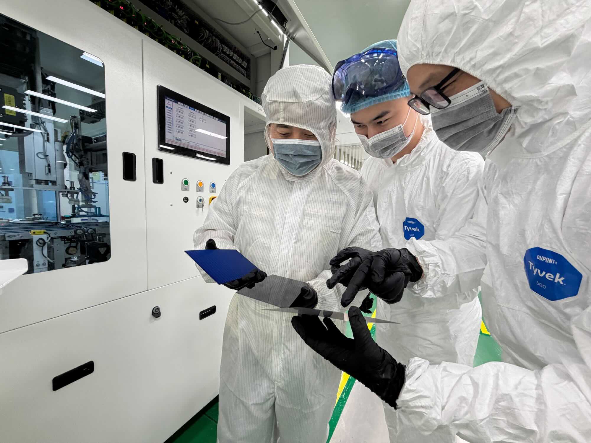 PV research powerhouse wins fresh Arena funding to pursue ultra-low cost solar