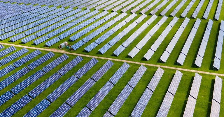 Australian software allows Italian homes to get free power from solar panels in Spain. Why not here?