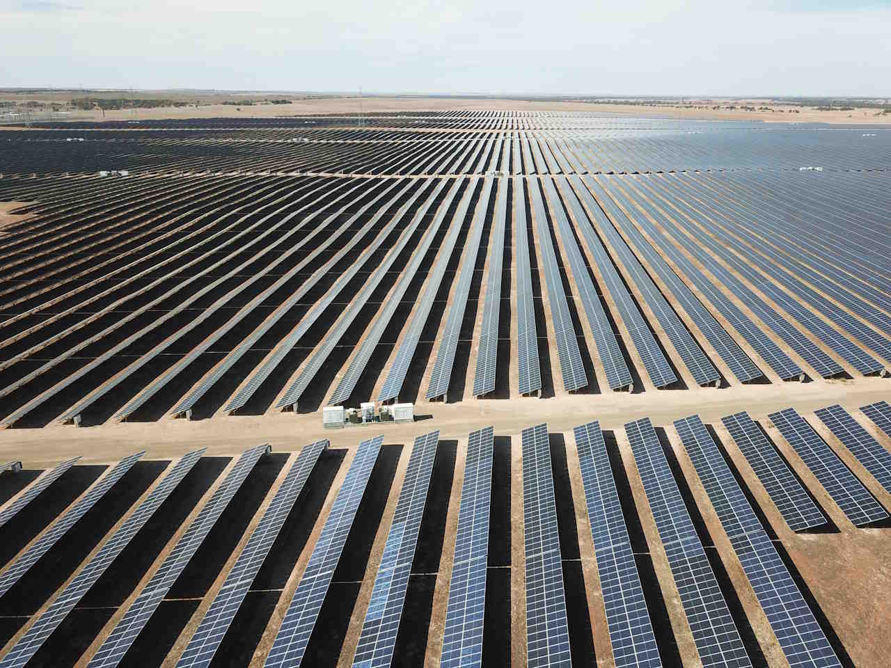 Singapore renewables developer makes billion-dollar boost to Australian solar and battery plans