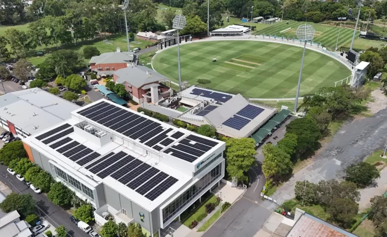 Solar rebates supersized as Bowen turns again to consumers to change energy game
