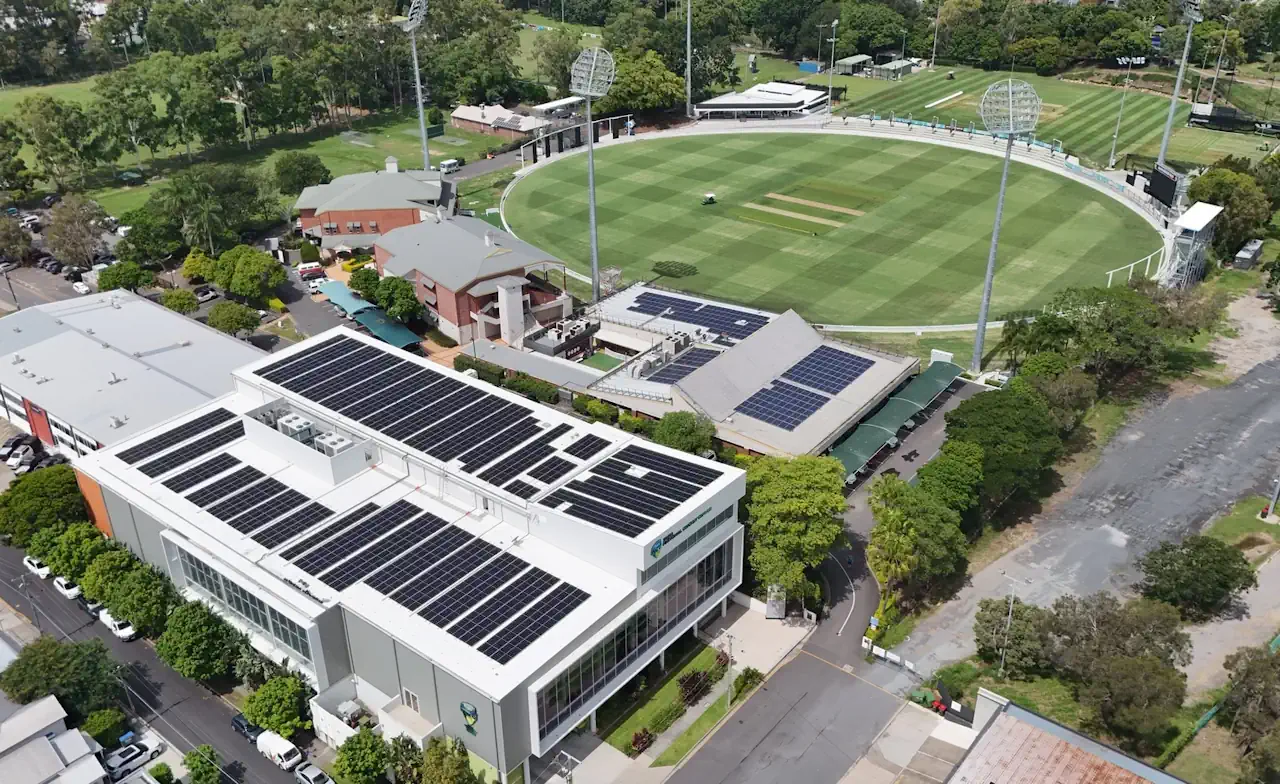 Solar rebates supersized as Bowen turns again to consumers to change energy game