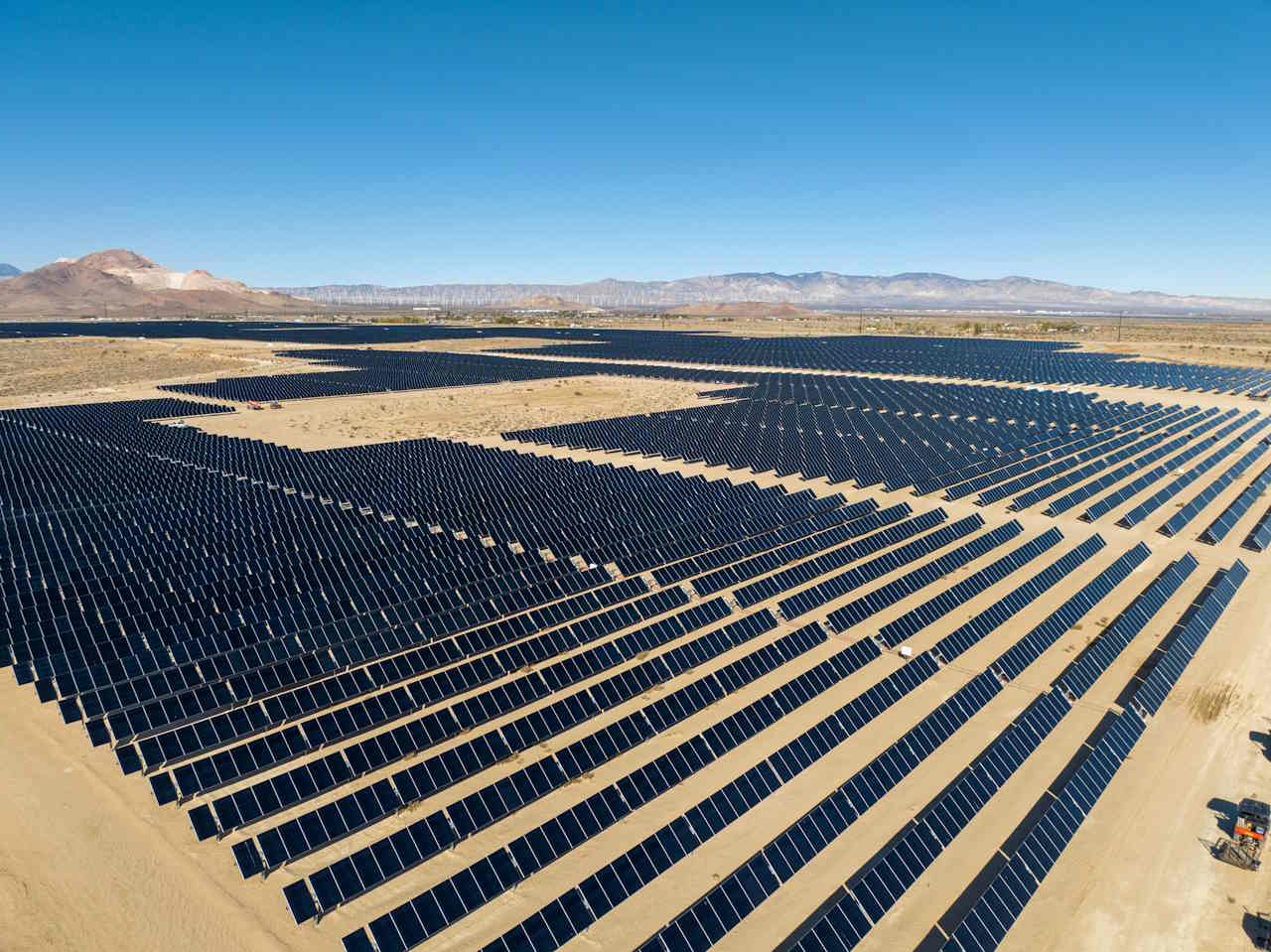 Trump unable to stop clean energy revolution, as wind and solar output surges and coal shrinks